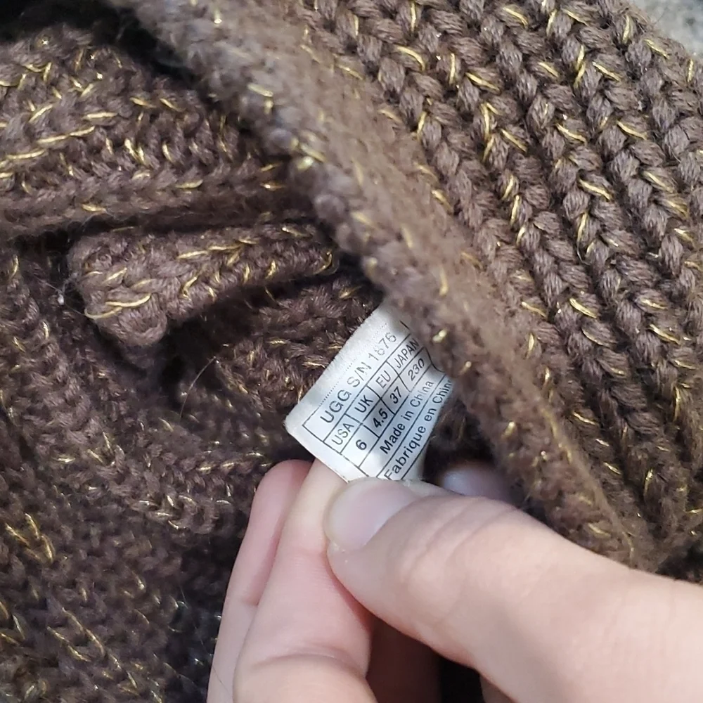 Ugg Classic Cardi 1876 Sweater Knit boots shoes 3 button sz 6